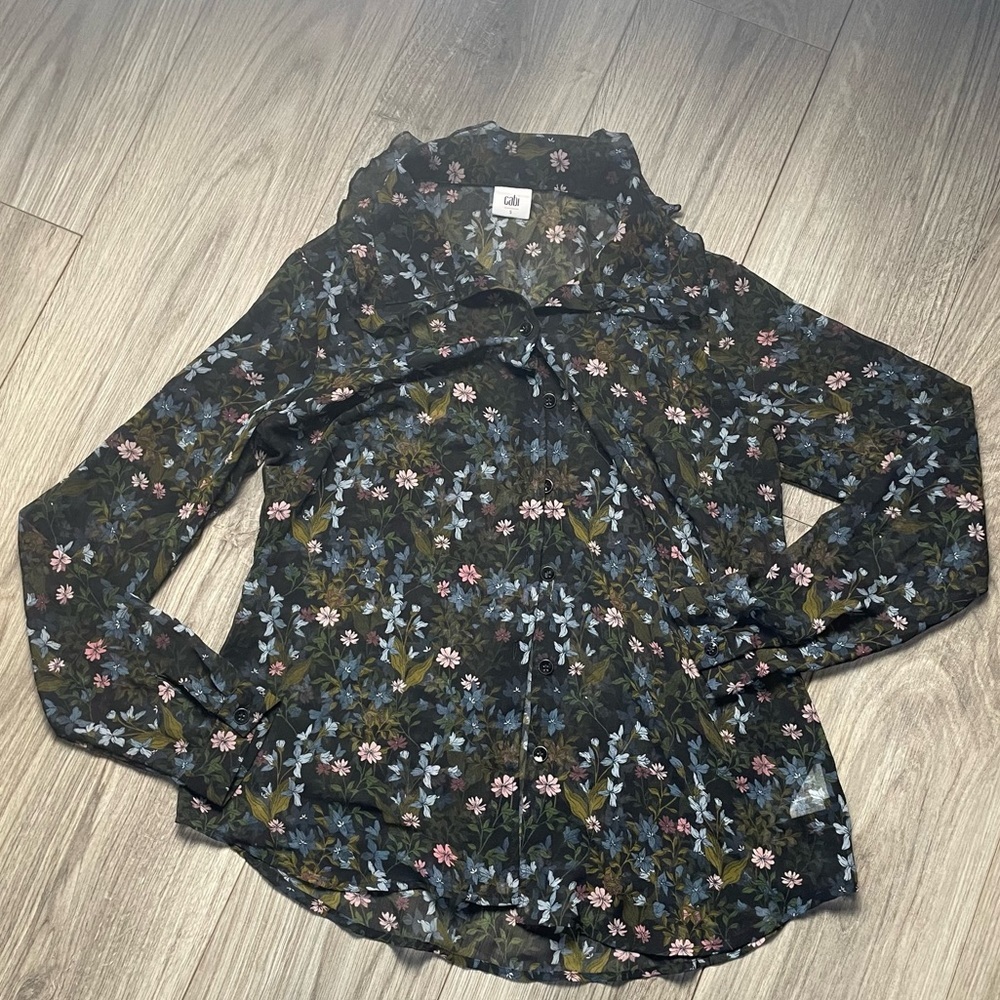 Cabi Floret Ruffle Collar Blouse Women’s Size S Style 3593 Long Sleeve Floral